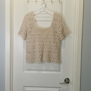 Elegant Beige Crochet Crop Top‎
